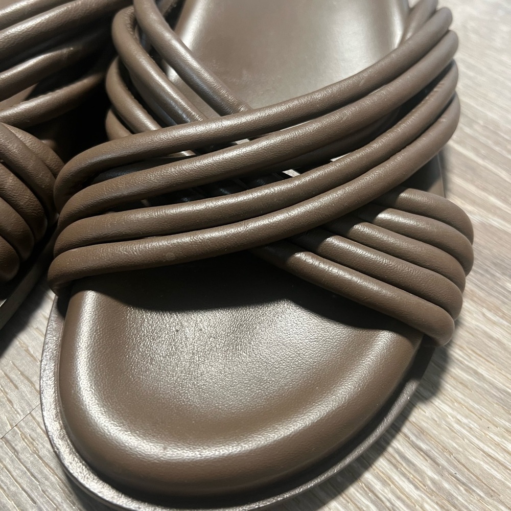 Anine Bing Brown Women Sandals- 39‎ - Picture 2 of 7